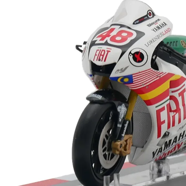 1:18 Diecast Yamaha YZR M1 Motorcycle Model - Image 5