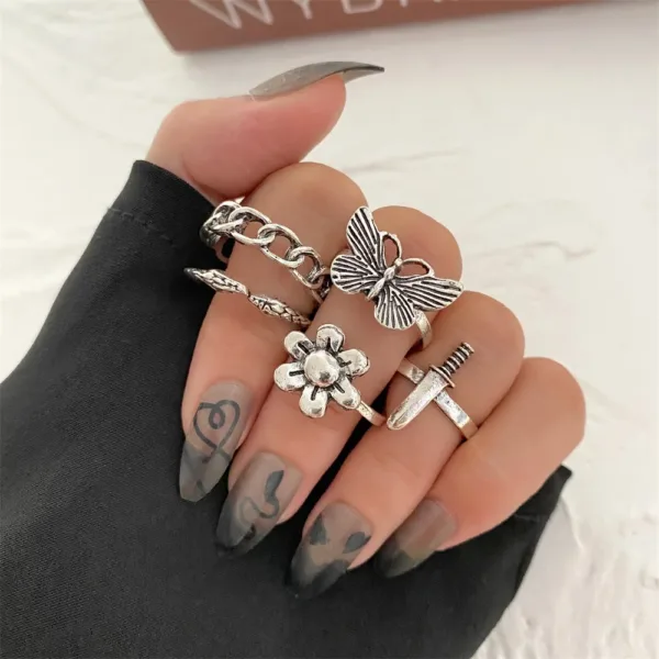 Skull Rings Set Vintage Gothic for Women - Image 17