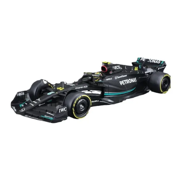 Bburago 1:24 Mercedes AMG F1 Model Car - Image 5