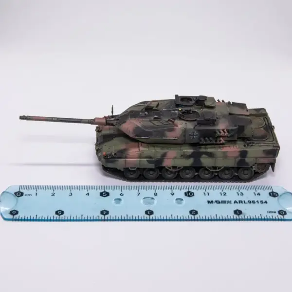 1:72 Scale Leopard Tank 2A6EX Model Collectible - Image 4