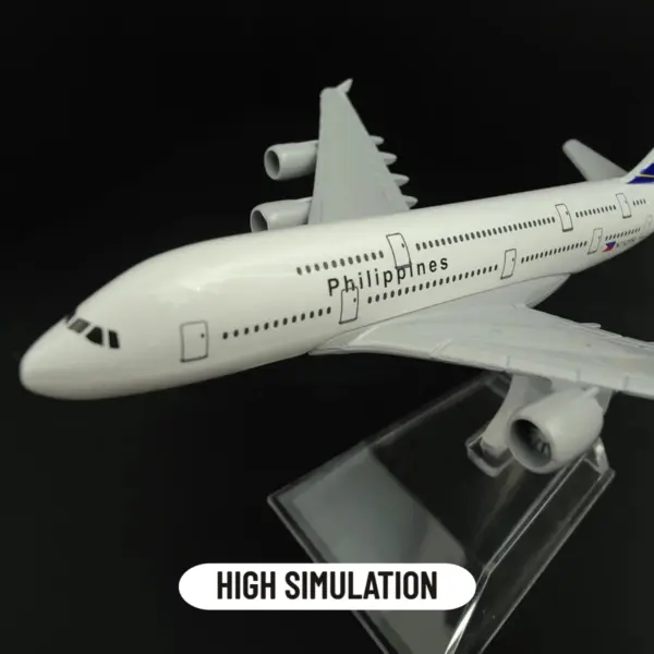 1:400 Scale Metal Airbus A380 Model Plane - Image 4