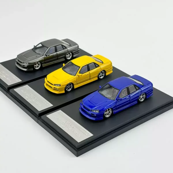 NISSAN ER34 Skyline 25GT 1/64 Diecast Model - Image 3