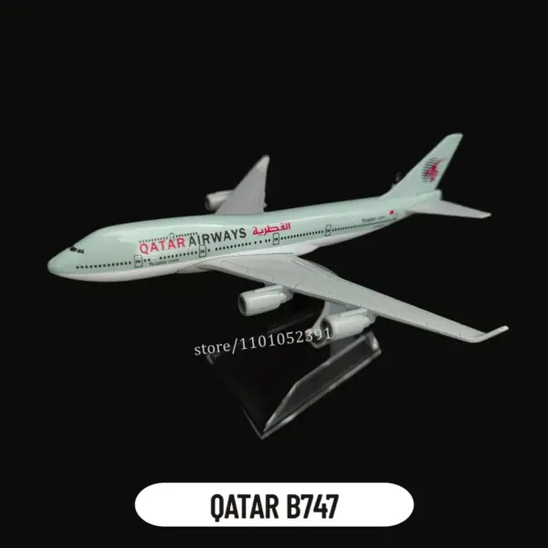 1:400 Metal Aircraft Model Emirates Airlines A380 - Image 8