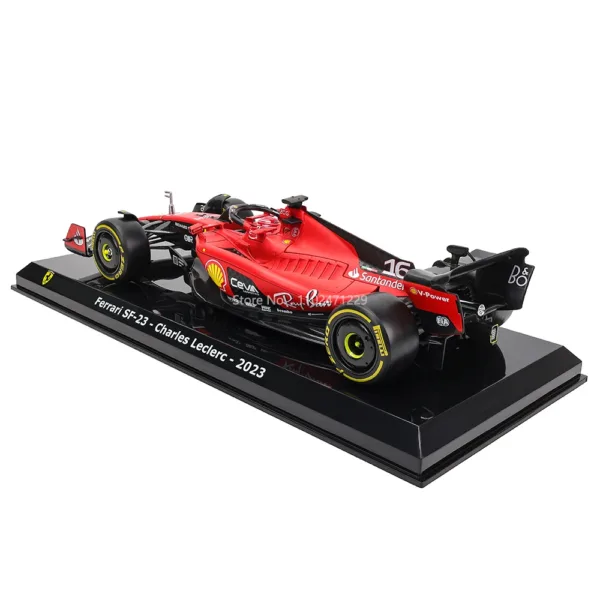 Bburago 1:24 Scale Leclerc & Sainz F1 Model - Image 3