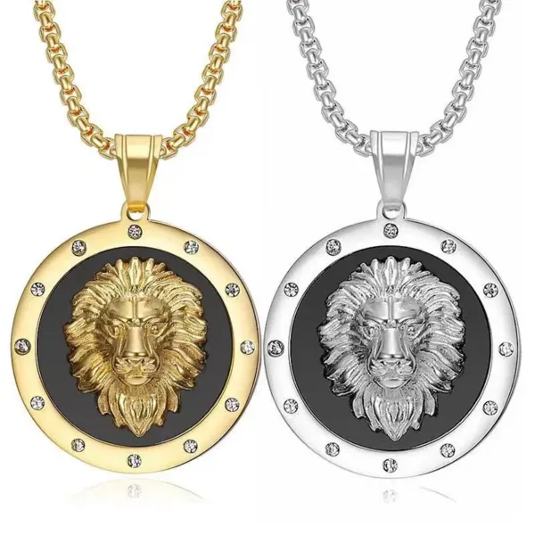 Lion Head Round Medal Pendant Necklace