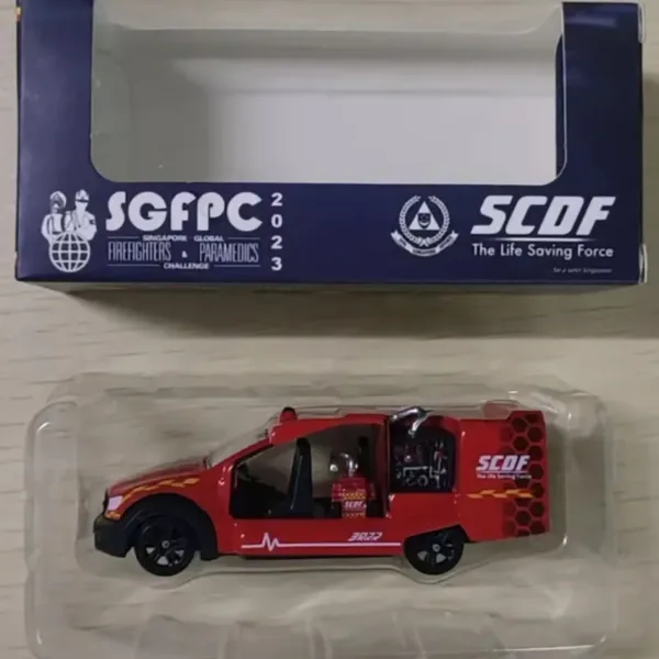 1:64 Scale SCDF Ford Fire Engine Model