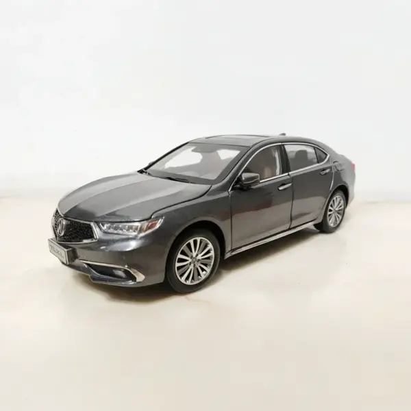 1:18 Scale ACURA TLX-L Diecast Model Car - Image 6