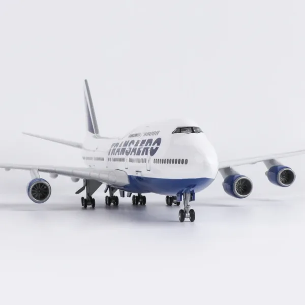 Transaero B747 Airplane Model Toy 1/150 Scale - Image 4