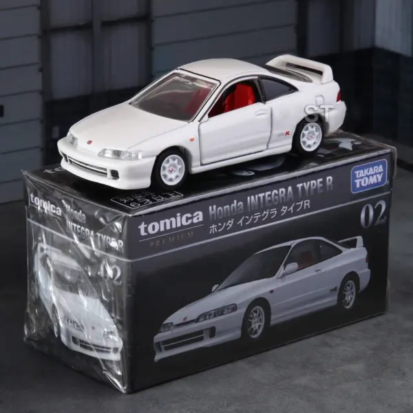 Honda Integra Type R Diecast Model Car