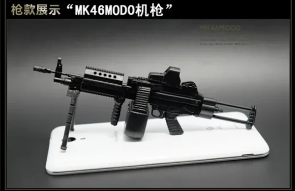 1/6 Scale Military Model Gun Toy Set - Image 7