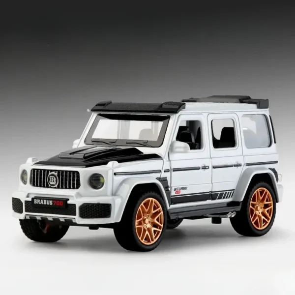 1:32 Scale Benz G700 Diecast Model Car - Image 6