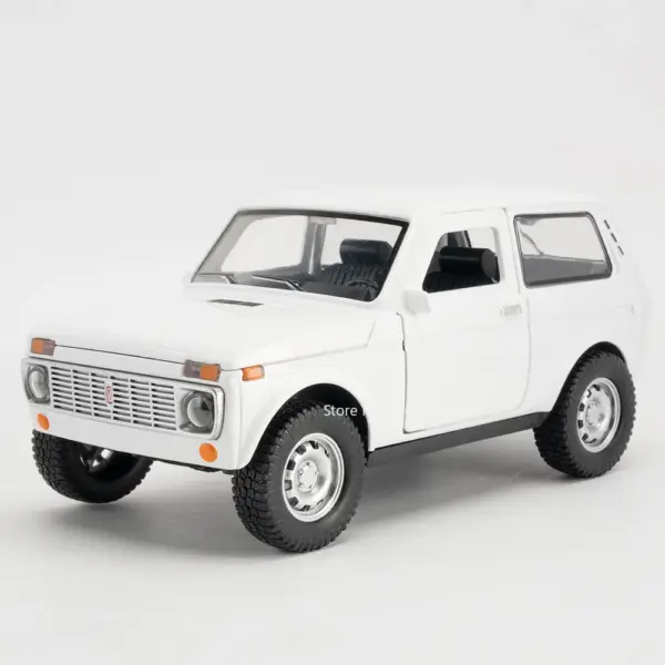 1/18 Scale Russia Lada Niva Diecast Model Car - Image 8