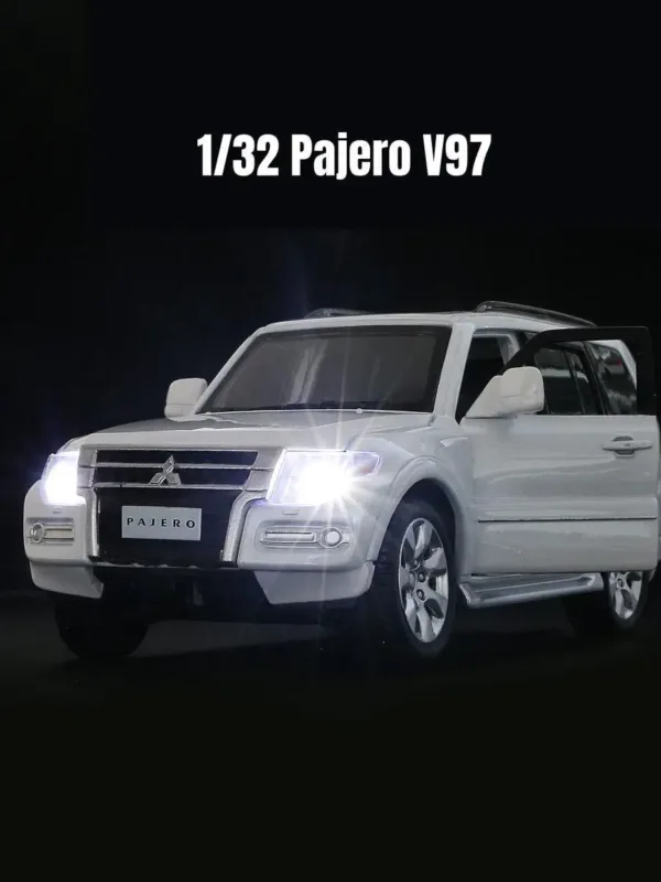 1/32 Mitsubishi Pajero Diecast Model Car - Image 3