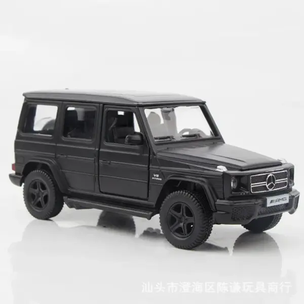 Diecast 1:36 Mercedes Benz G63 Model Car - Image 13