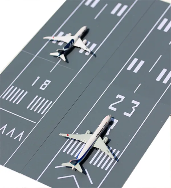 Miniature Passenger Aircraft Runway Model 1:1000