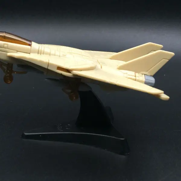 1/160 Scale F-14A Fighter Jet Model Kit - Image 4