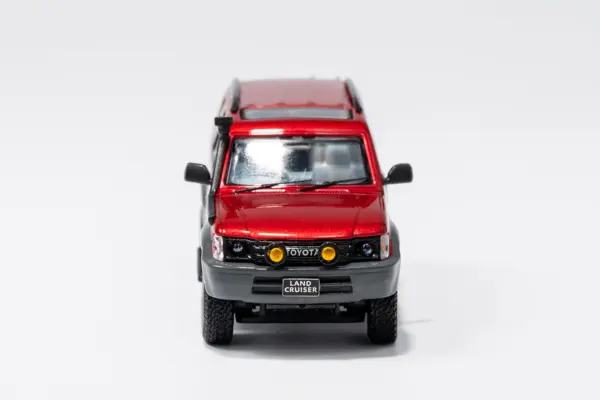 1/64 Diecast Prado 90 Model Car with Case - Image 6