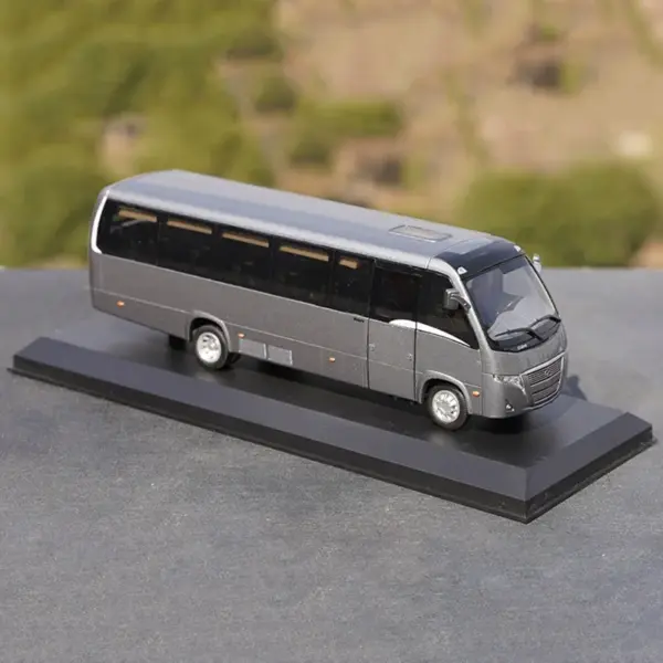 1:43 Diecast Torino Bus Model Toy - Image 2