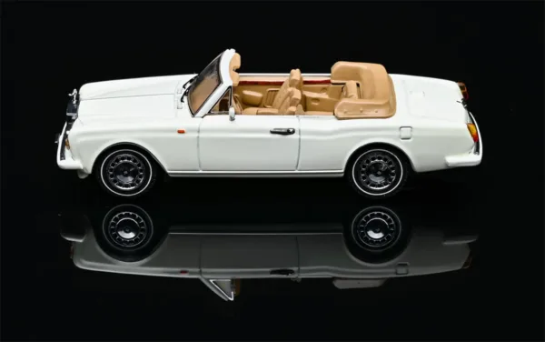 1/64 RR Corniche IV1993 Diecast Model Car - Image 15