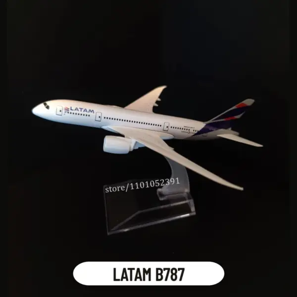 1:400 Metal Emirates A380 Diecast Model Plane - Image 20