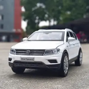 1:32 Tiguan SUV Alloy Diecast Car Model