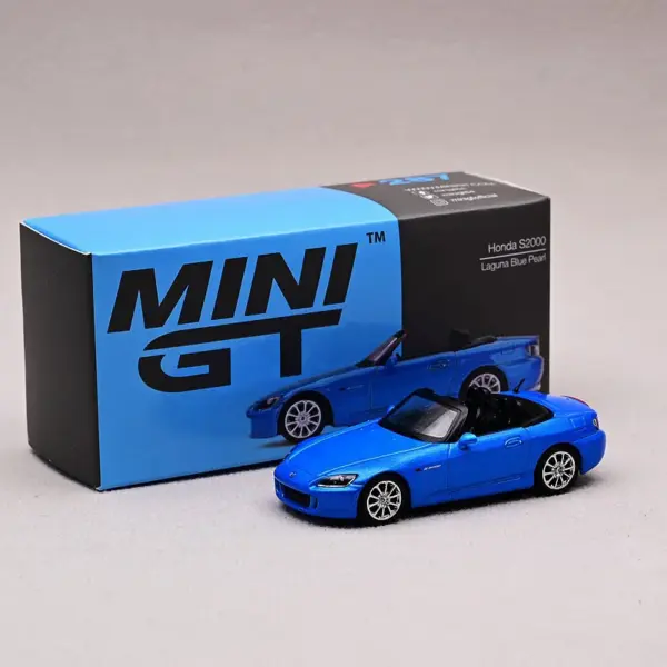 1:64 Scale Honda S2000 Convertible Model