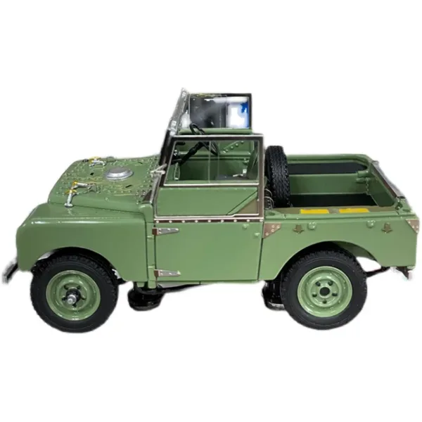 1/43 Scale Land Rover Defender Diecast Model - Image 6