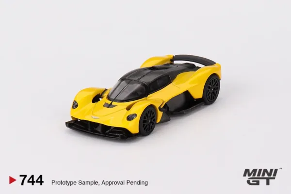 Aston Martin Valkyrie 1/64 Diecast Model Car - Image 2