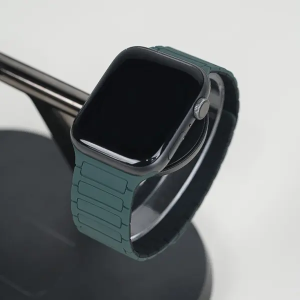 Silicone Magnetic Strap for Apple Watch 49mm 45mm - Image 3