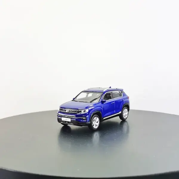 1:43 Changan CS35 Plus 2018 Diecast SUV Model