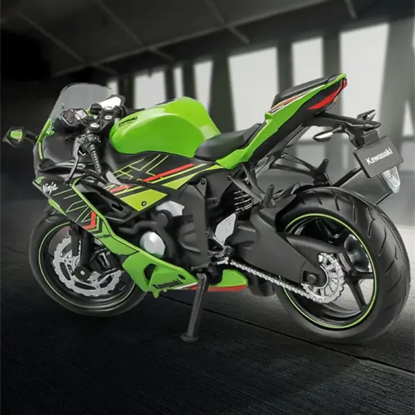 1/12 Scale Kawasaki Ninja ZX-6R Model Bike - Image 2