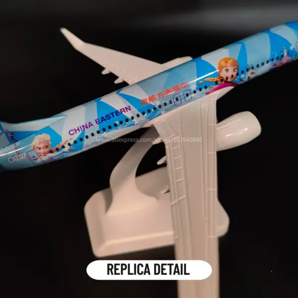 1:250 Metal B737 Aircraft Model Replica - Image 5