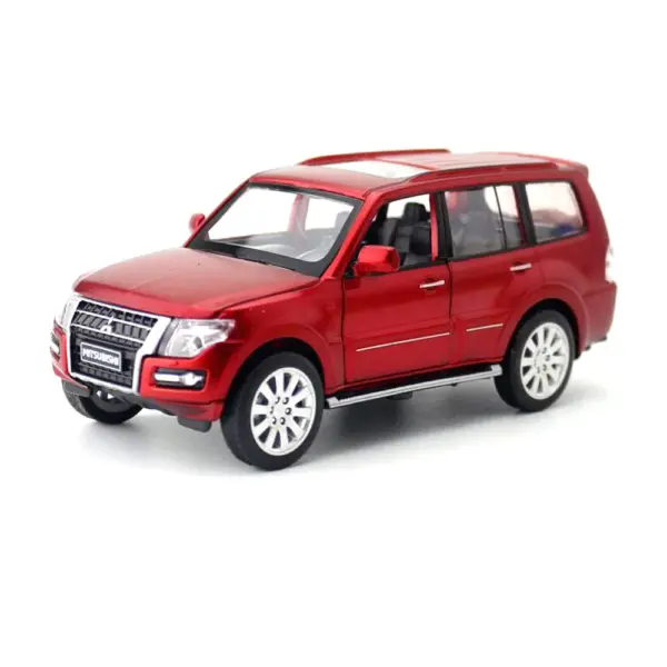 Mitsubishi Pajero 1:32 Alloy Toy Car Model