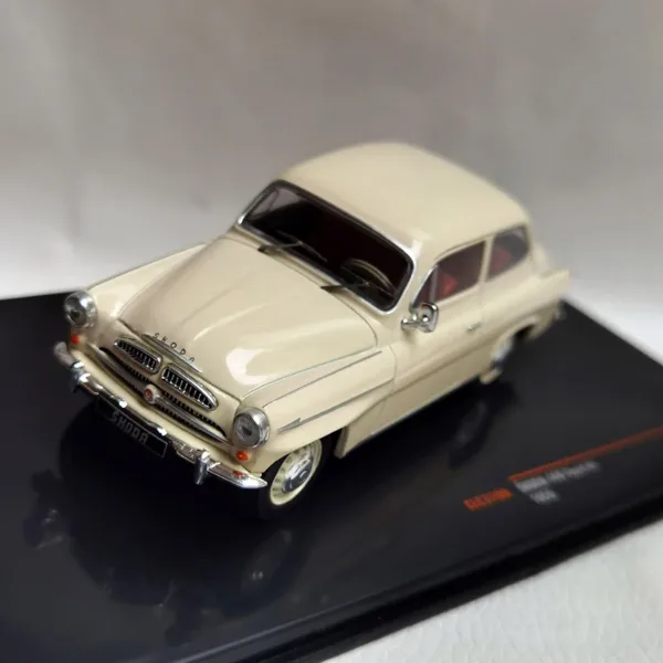 1:43 Scale SKODA 440 Spartak Alloy Model Car