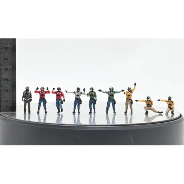 1:72 Scale Aircraft Carrier Ground Crew Set