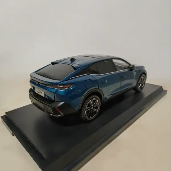 1:18 Scale 2023 Alloy 408X Diecast Car Model - Image 4