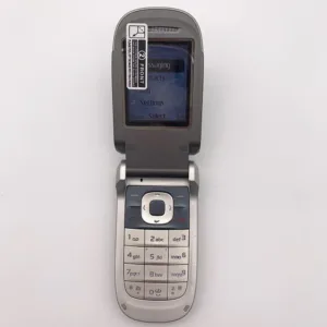 Nokia 2760 Classic Flip Phone with VGA Camera 19 Sb6c4e977dd014c39b741a5d2274c61c9r