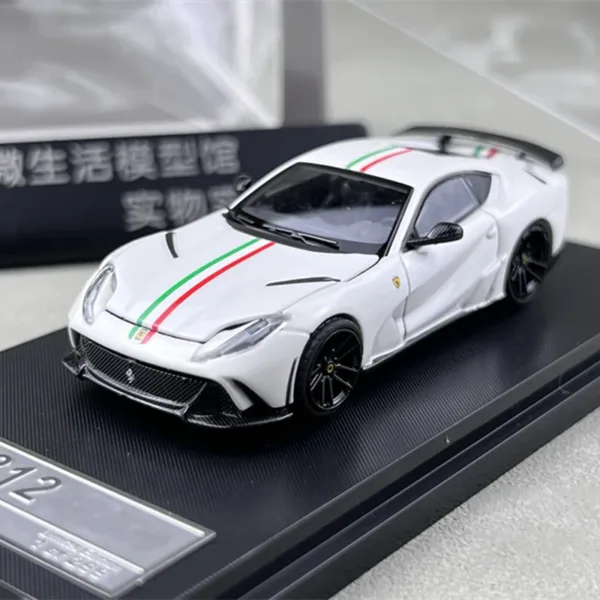 1/64 Ferrari 812 Novitec Diecast Model Car - Image 6