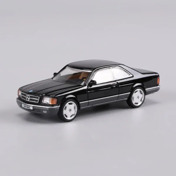 1:64 Scale Mercedes 500SEC Diecast Model Car - Image 3