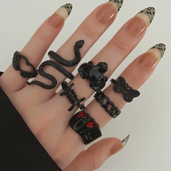 Punk Butterfly Heart Black Rings Set for Women - Image 8