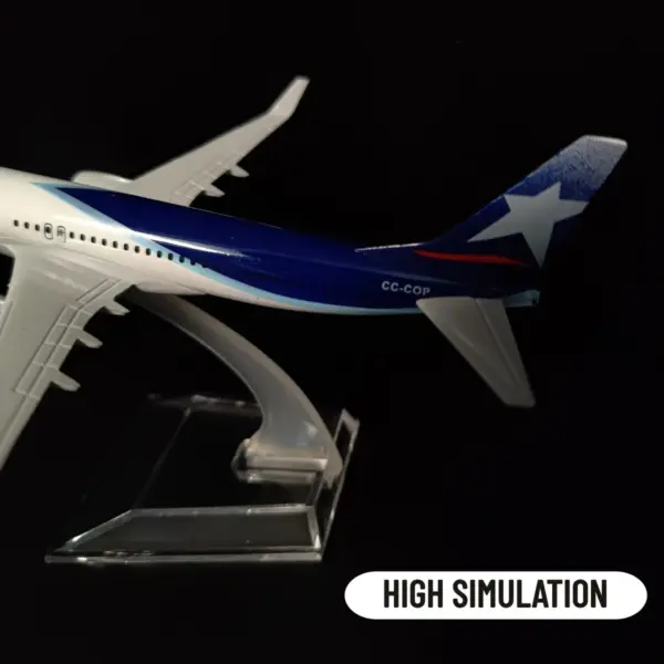 1:400 Diecast Metal Aircraft Model Boeing - Image 3