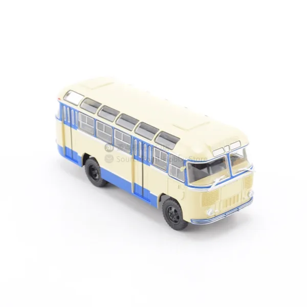 1:43 Diecast Model PAZ-652 District Revolutionary - Image 5