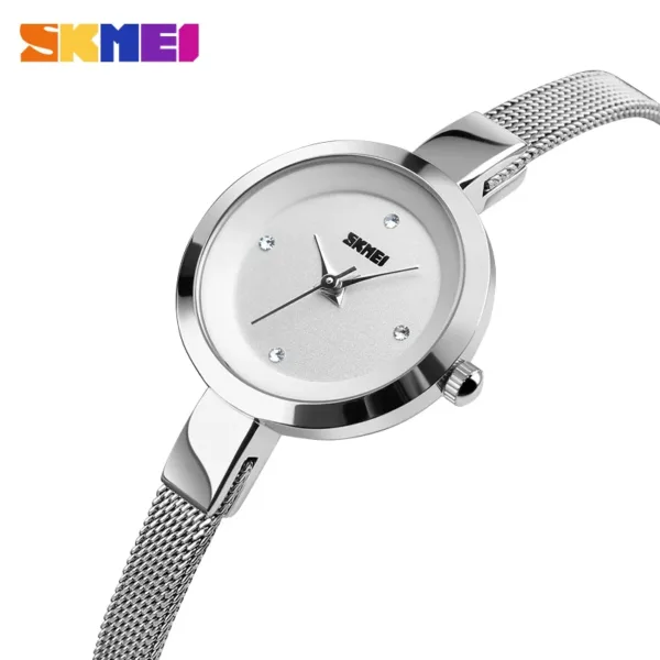 Women's Quartz Fashion Watch with Stainless Steel Band