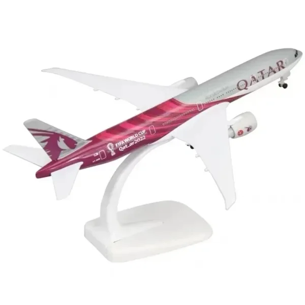 Qatar Airways Boeing 777 Diecast Model 20cm