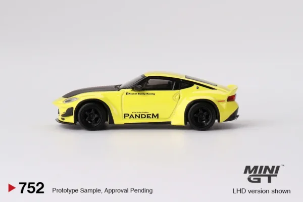 MINIGT 1/64 Nissan Z Pandem Diecast Model - Image 4