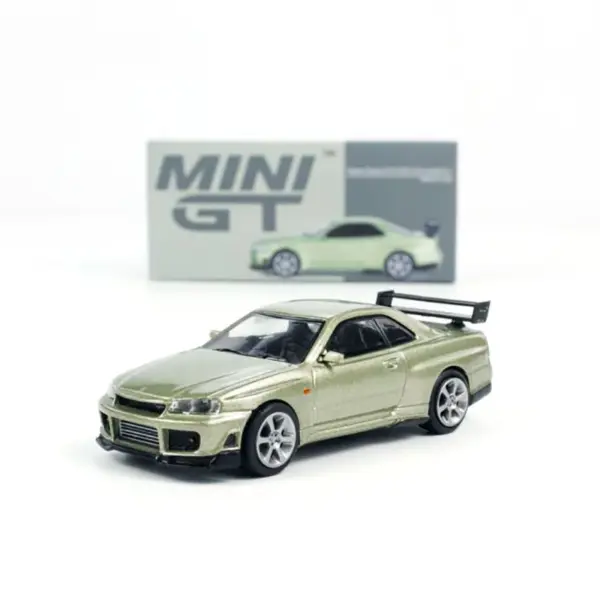 Nissan Skyline GT-R (R34) Diecast Model 1:64 - Image 9