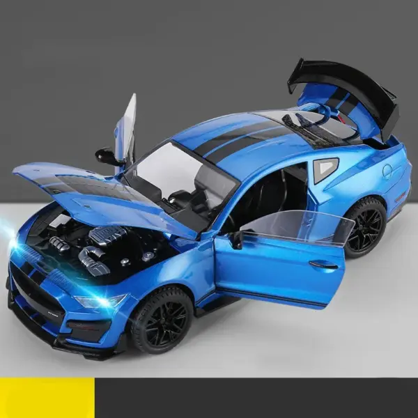 1:18 Ford Mustang GT500 Diecast Model Vehicle - Image 10