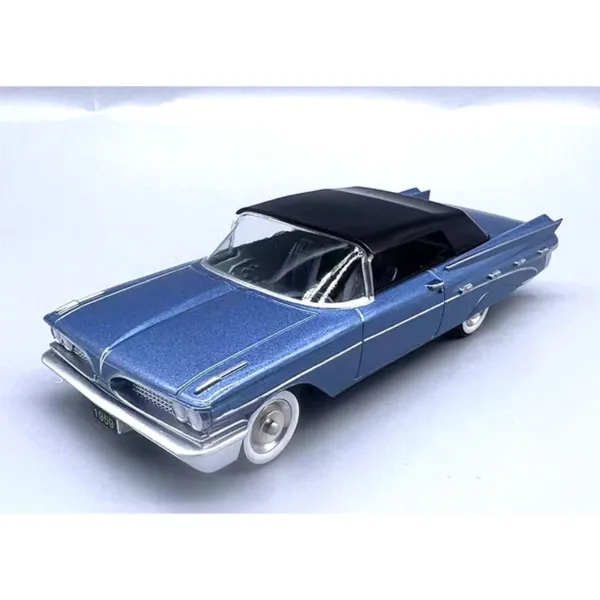 1:43 Scale Diecast Pontiac Bonneville Model - Image 5