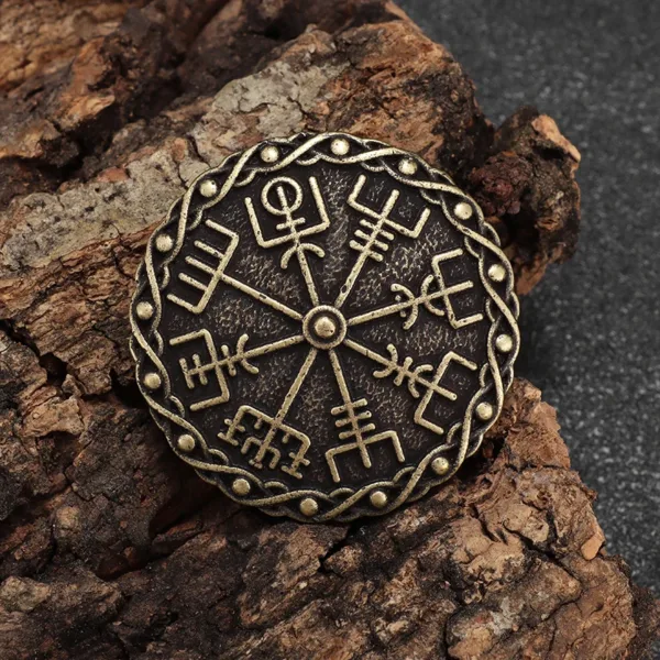 Norse Shield Brooch for Men and Women - Image 9