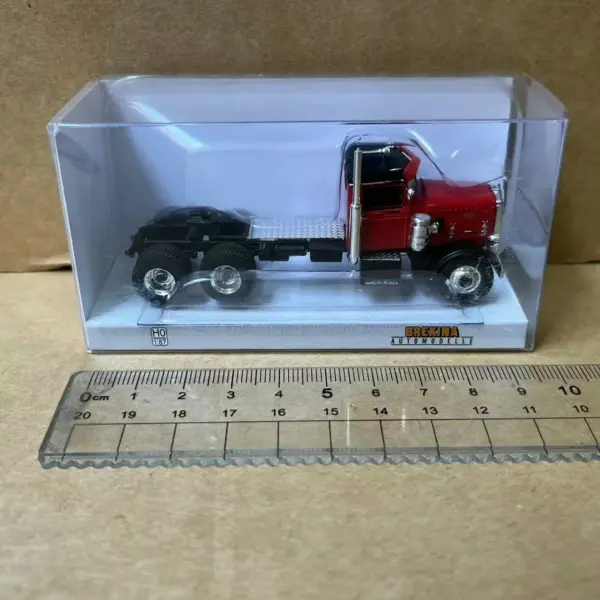 1:87 Scale Peterbilt 281 Model Truck Toy